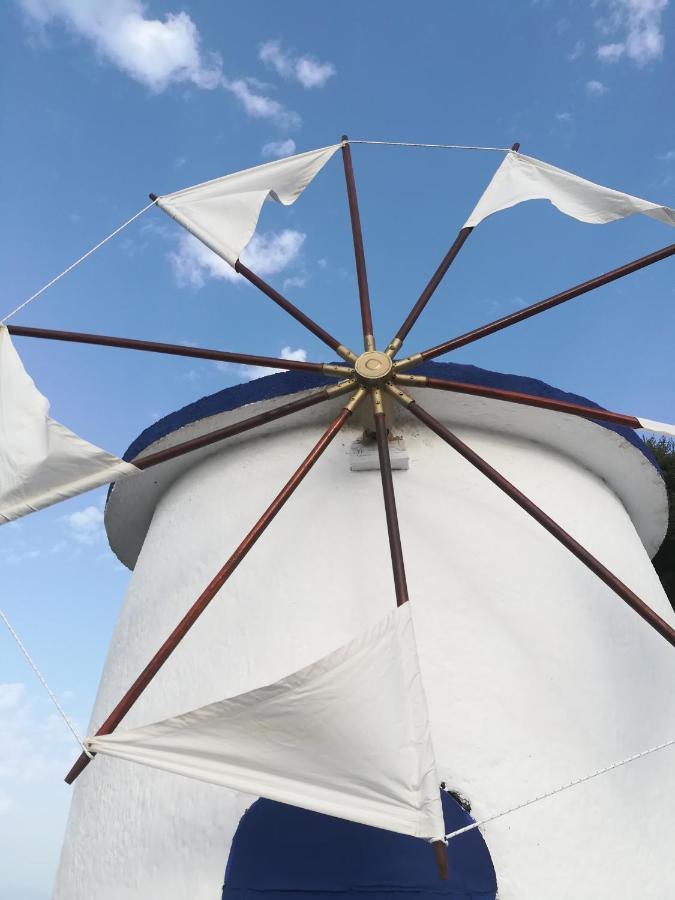 Koralli Beach Niforeika Bagian luar foto